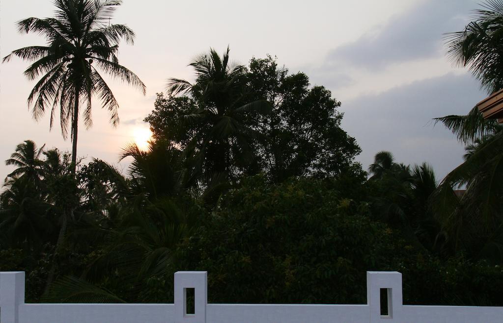 Villa Dineha Hikkaduwa Exterior foto